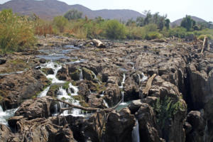 Trockenzeit an den Epupa-Falls       