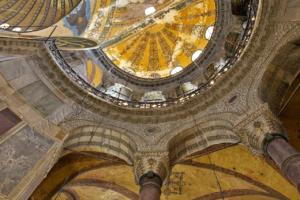Hagia Sophia: Blick nach oben    