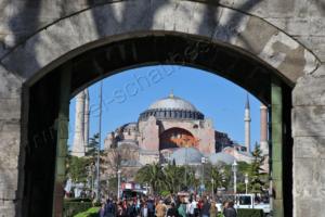 Hagia Sophia: von der Blauen Moschee aus    
