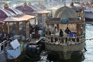 Bratfisch an der Galata-Brücke  