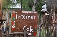 Internet-Cafe in Roys Camp