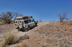 mit dem Landy in der Palmwag Concession