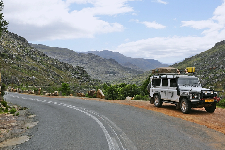 Blick vom Bainskloof Pass bei Franschhoek in Südafrika