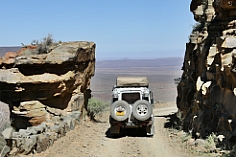 Abfahrt vom Gannaga-Pass in der Tankwa Karoo in Südafrika