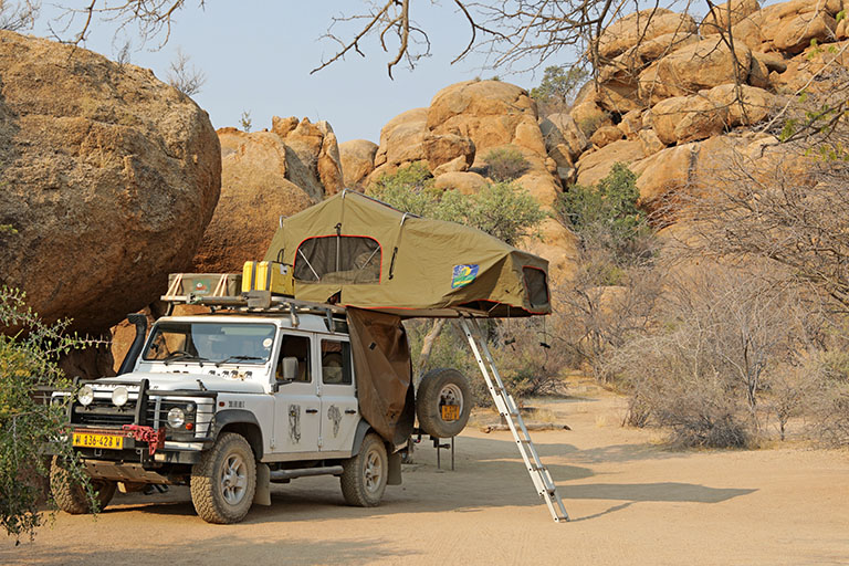 Campsite San auf Omandumba in Namibia
