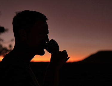 dirk als schattenriss auf mount d'urban, namibia, oktober 2022