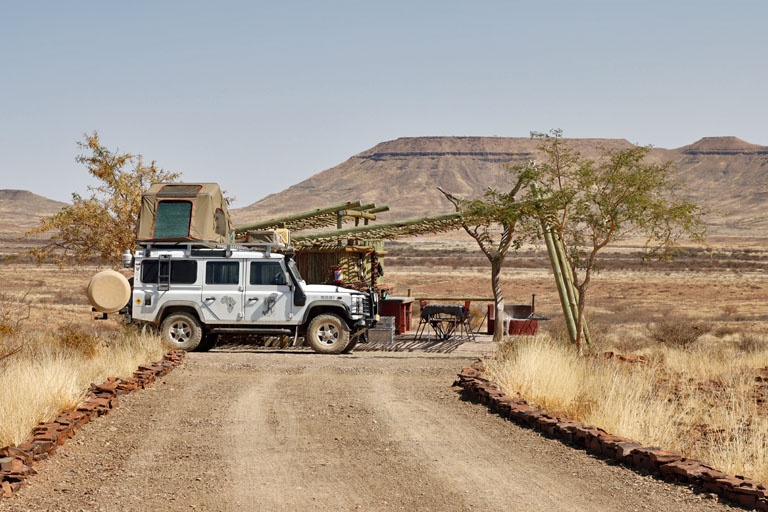 campsite mit landy auf mount d'urban, namibia, oktober 2022