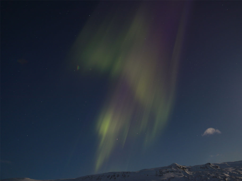 nordlich bei hofsstaðir, island, märz 2024