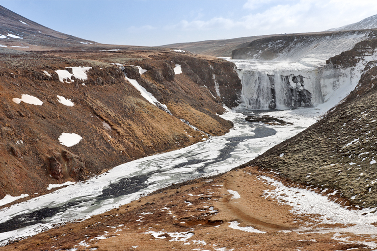 Þórufoss wasserfall, island, märz 2024