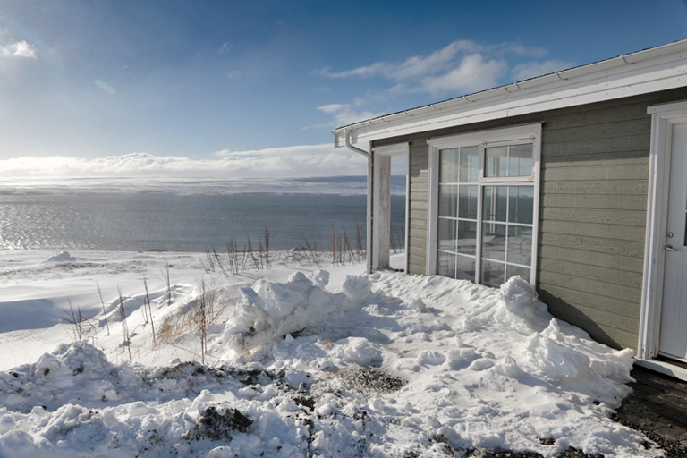 mörk superior cottages, hvammstangi, island, märz 2024