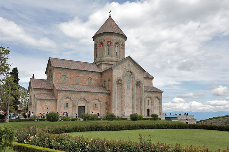 kloster bodbe, georgien, mai 2024