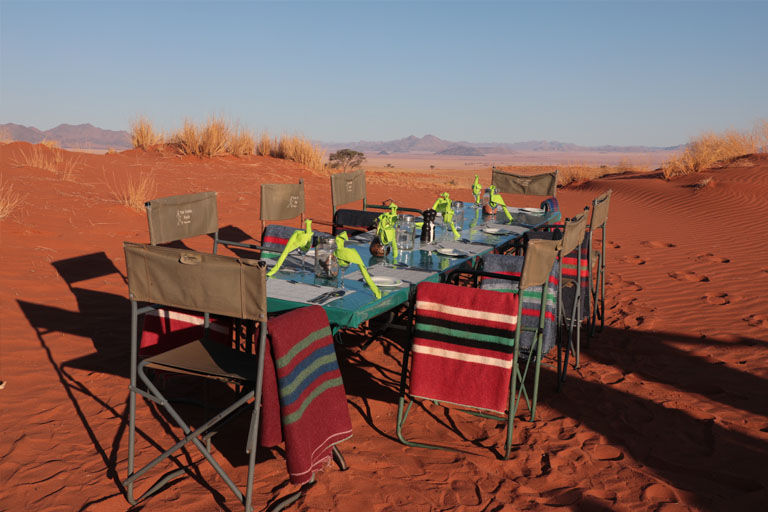 camp horseshoe, toktokkie-trail, namibia, september 2024