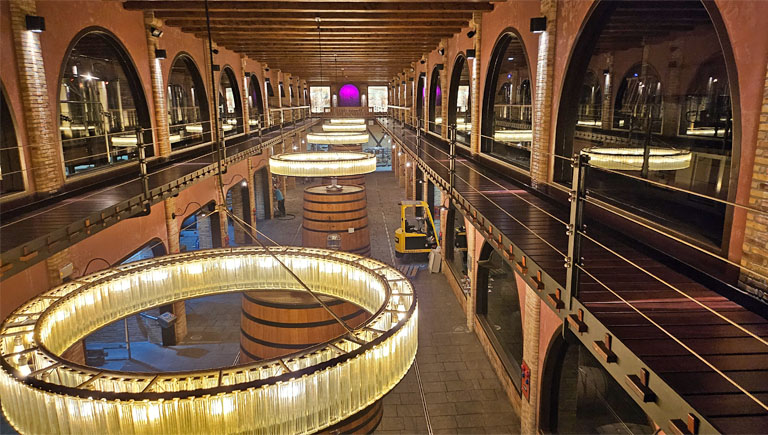 weinkeller der bodega stratvs, lanzarote, dezember 2024