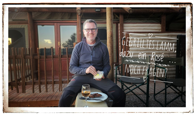 abendessen, kalahari tented camp, kgalagadi transfrontier park, april 2025